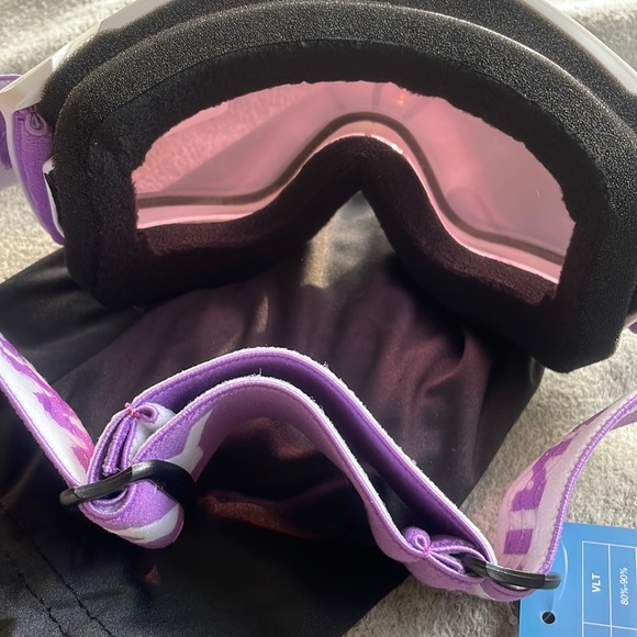 PURPLE WOMAN’S SNOW MOBILE SKI SNOWBOARDING SNOW ACTIVITIES GOOGLES *NEW* - Picture 8 of 12